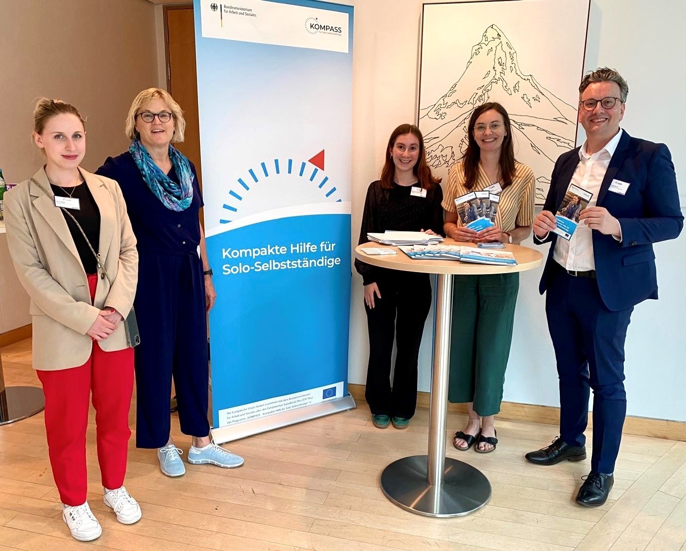 BMAS Team beim 75-jähriges Jubiläum des Bundesverbandes der Freien Berufe (BFB).